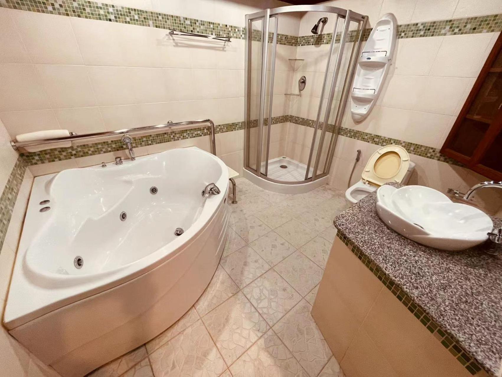 Phoenix Golf 10 Badroom Pool Villa Ban Huai Yai 外观 照片