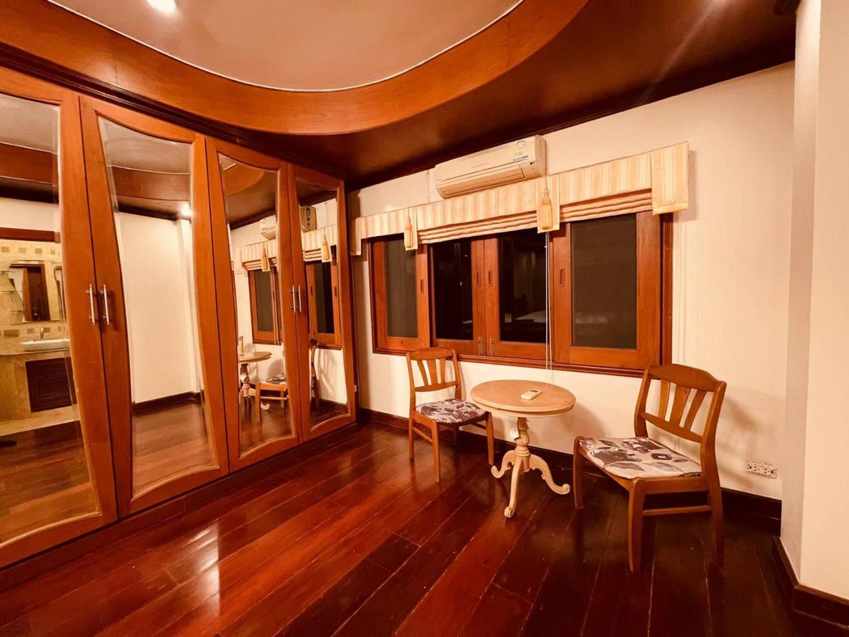 Phoenix Golf 10 Badroom Pool Villa Ban Huai Yai 外观 照片