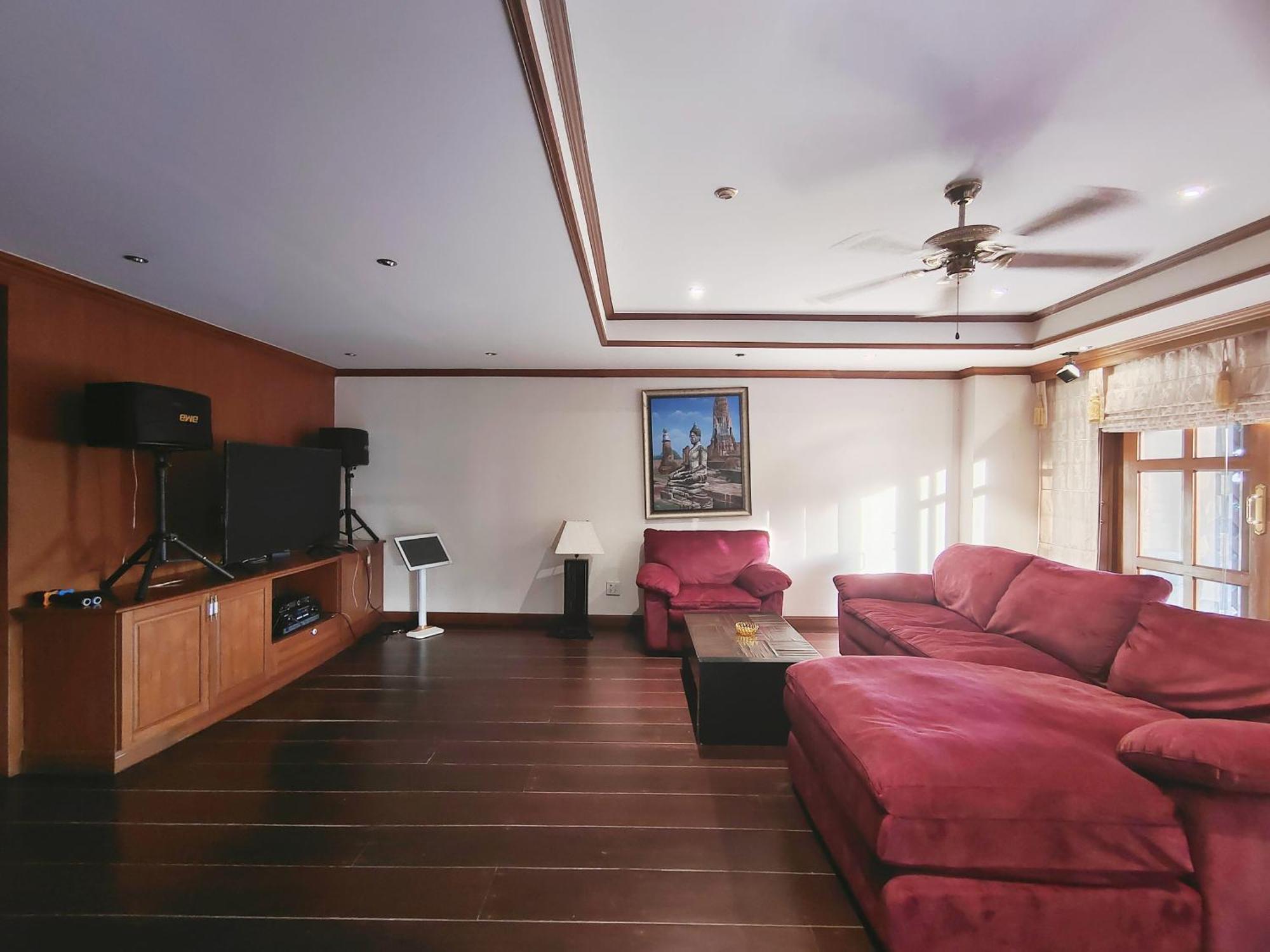 Phoenix Golf 10 Badroom Pool Villa Ban Huai Yai 外观 照片